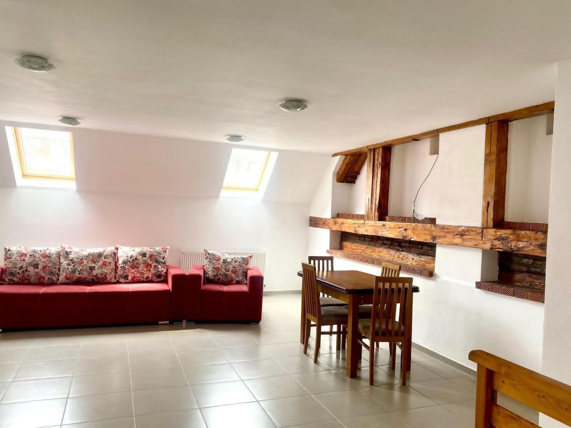 Dacia Motel