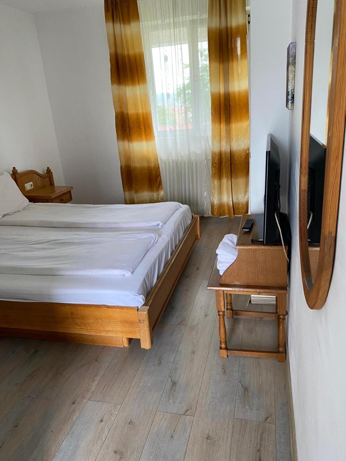 Dacia Motel 3*